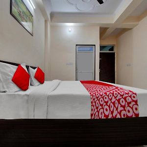 Hotel O Shree Shyam Palace